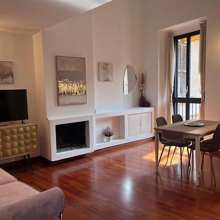 רומא Palazzo Velli Suites מראה חיצוני תמונה
