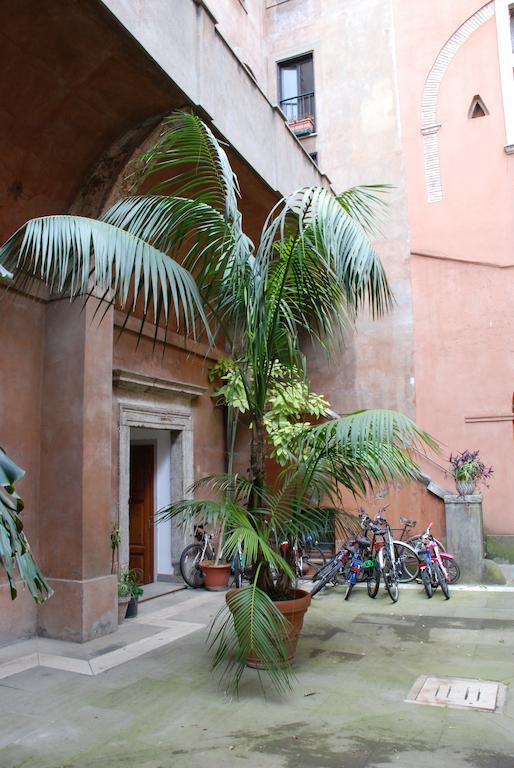 רומא Palazzo Velli Suites מראה חיצוני תמונה