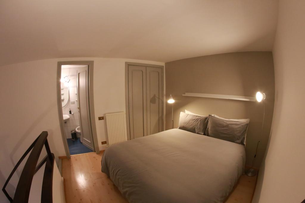 רומא Palazzo Velli Suites מראה חיצוני תמונה