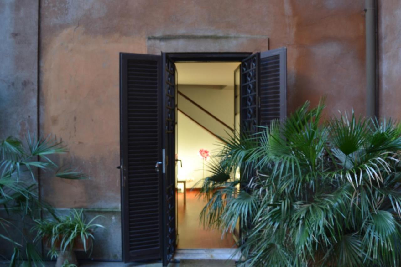 רומא Palazzo Velli Suites מראה חיצוני תמונה